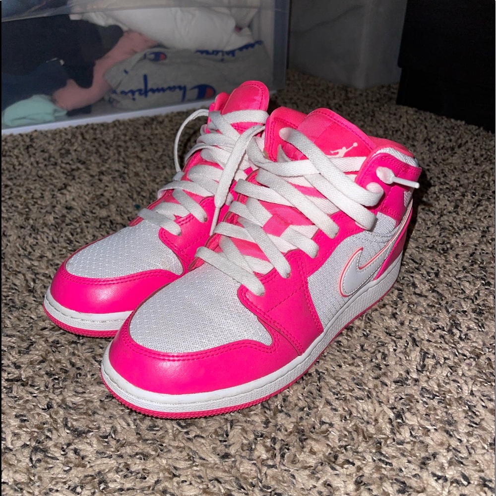 Nike Air Jordan 1 Mid